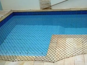 Redes de proteção para piscinas na Baixada Santista